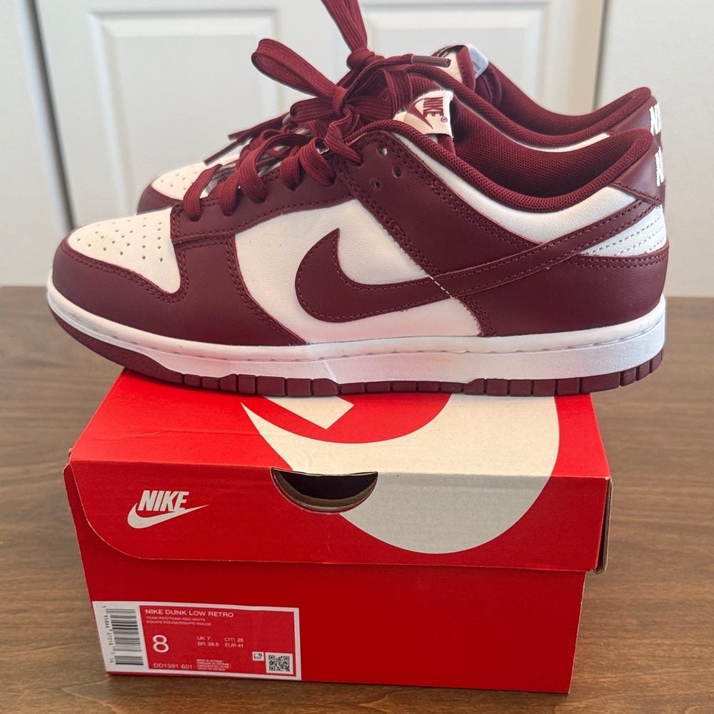 Nike Dunk Low Retro - Burgundy and White